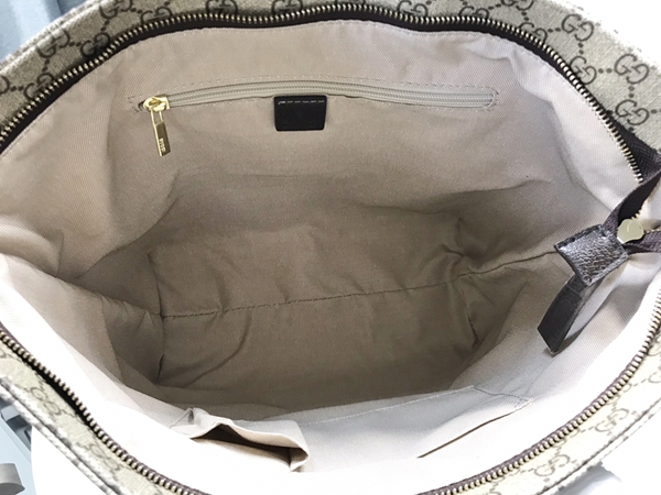 激安グッチバッグコピー着用イメージ